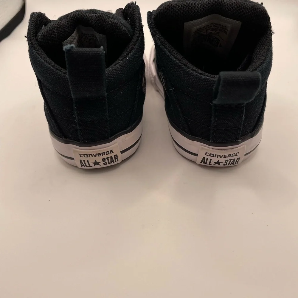 Converse Kids Black canvas hi Sneakers size 4C